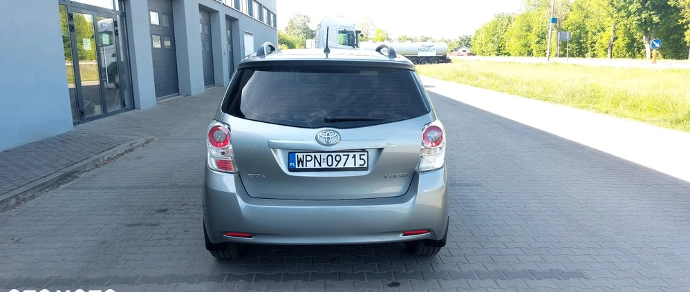 Toyota Verso cena 28900 przebieg: 224300, rok produkcji 2011 z Płońsk małe 596